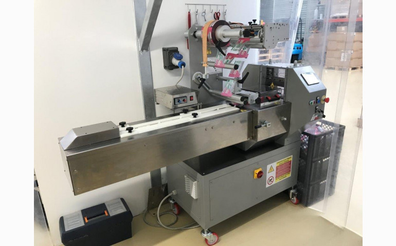 ENSACHEUSE HORIZONTALE ROTATIVE FAR 30