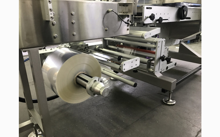 ENSACHEUSE HORIZONTALE A BARRES ACCOMPAGNANTES FBT